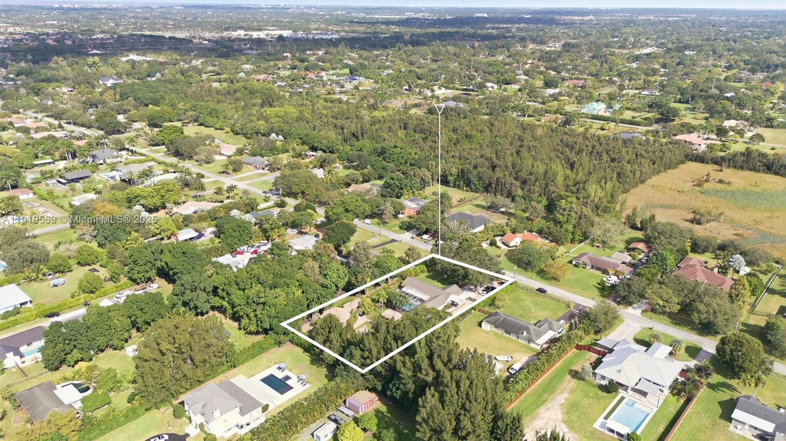 GREEN GLADES SOUTH - Residential