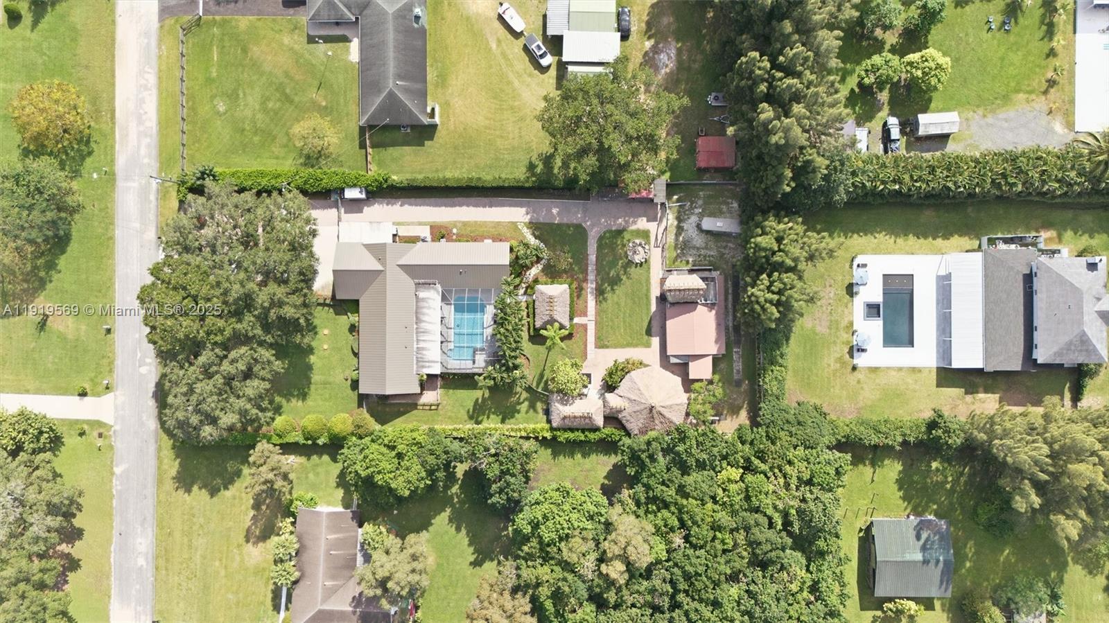 GREEN GLADES SOUTH - Residential