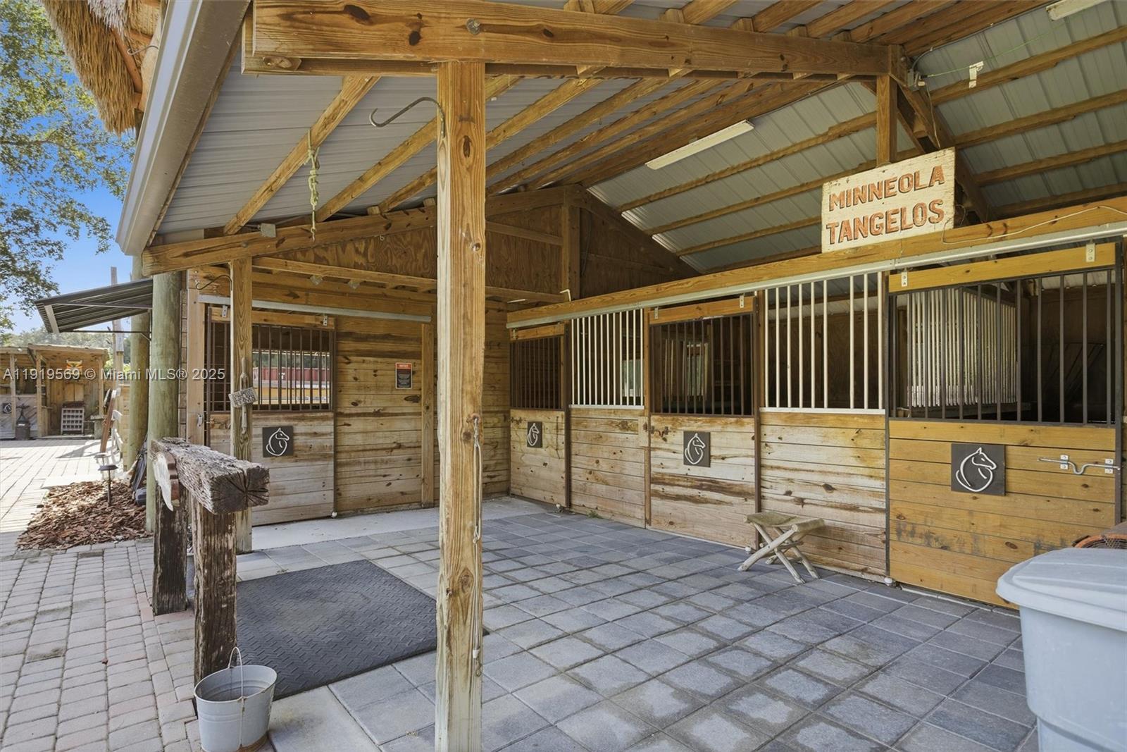 GREEN GLADES SOUTH - Residential