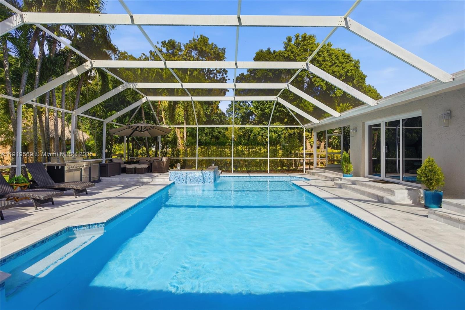 GREEN GLADES SOUTH - Residential