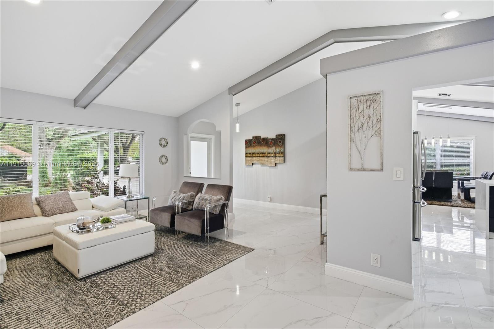 GREEN GLADES SOUTH - Residential