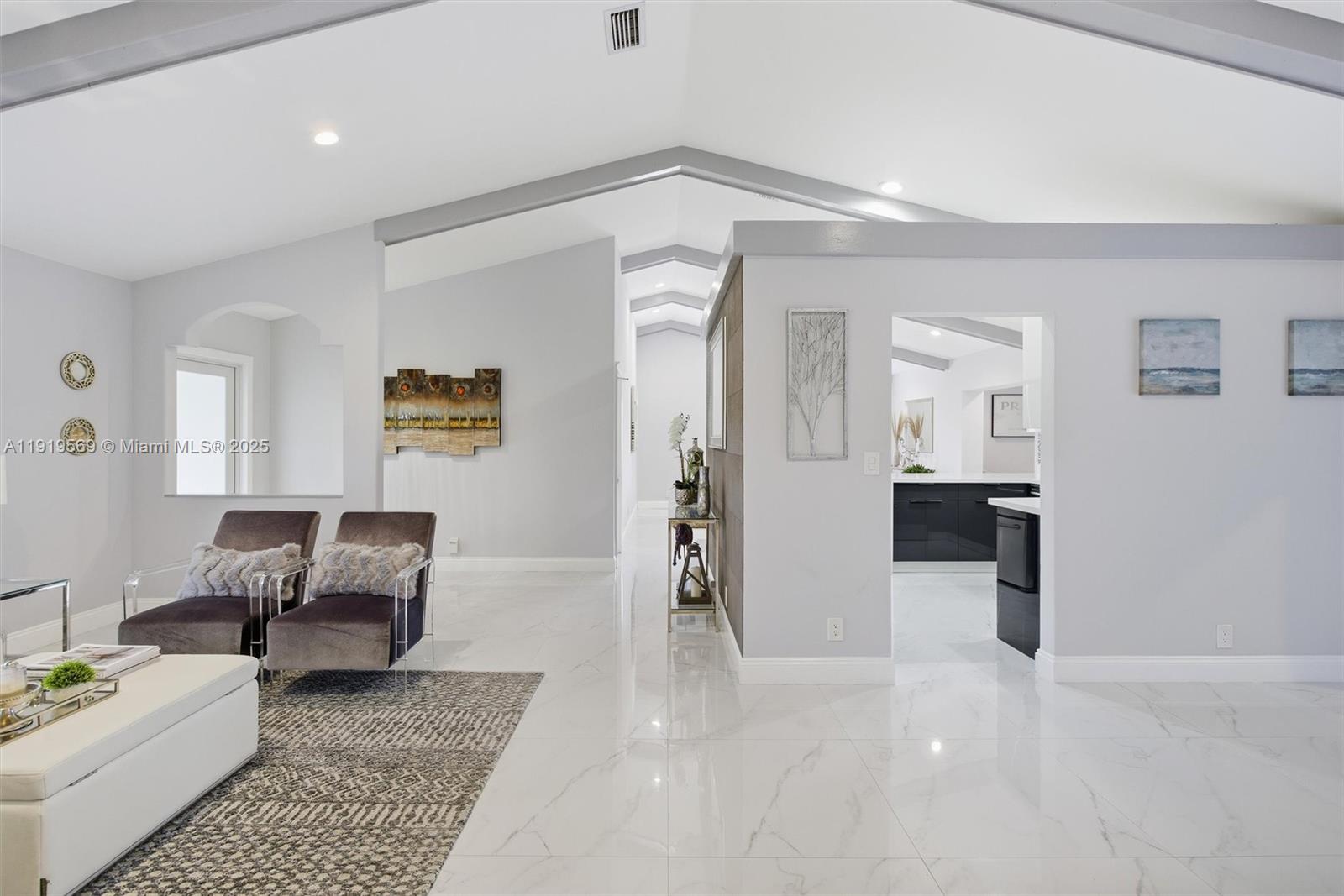 GREEN GLADES SOUTH - Residential