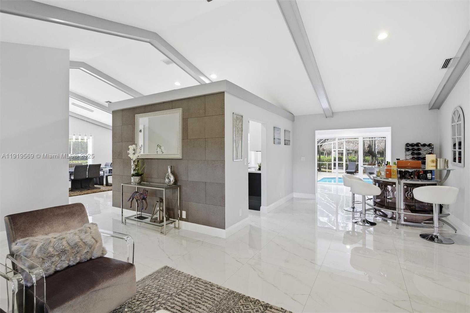 GREEN GLADES SOUTH - Residential