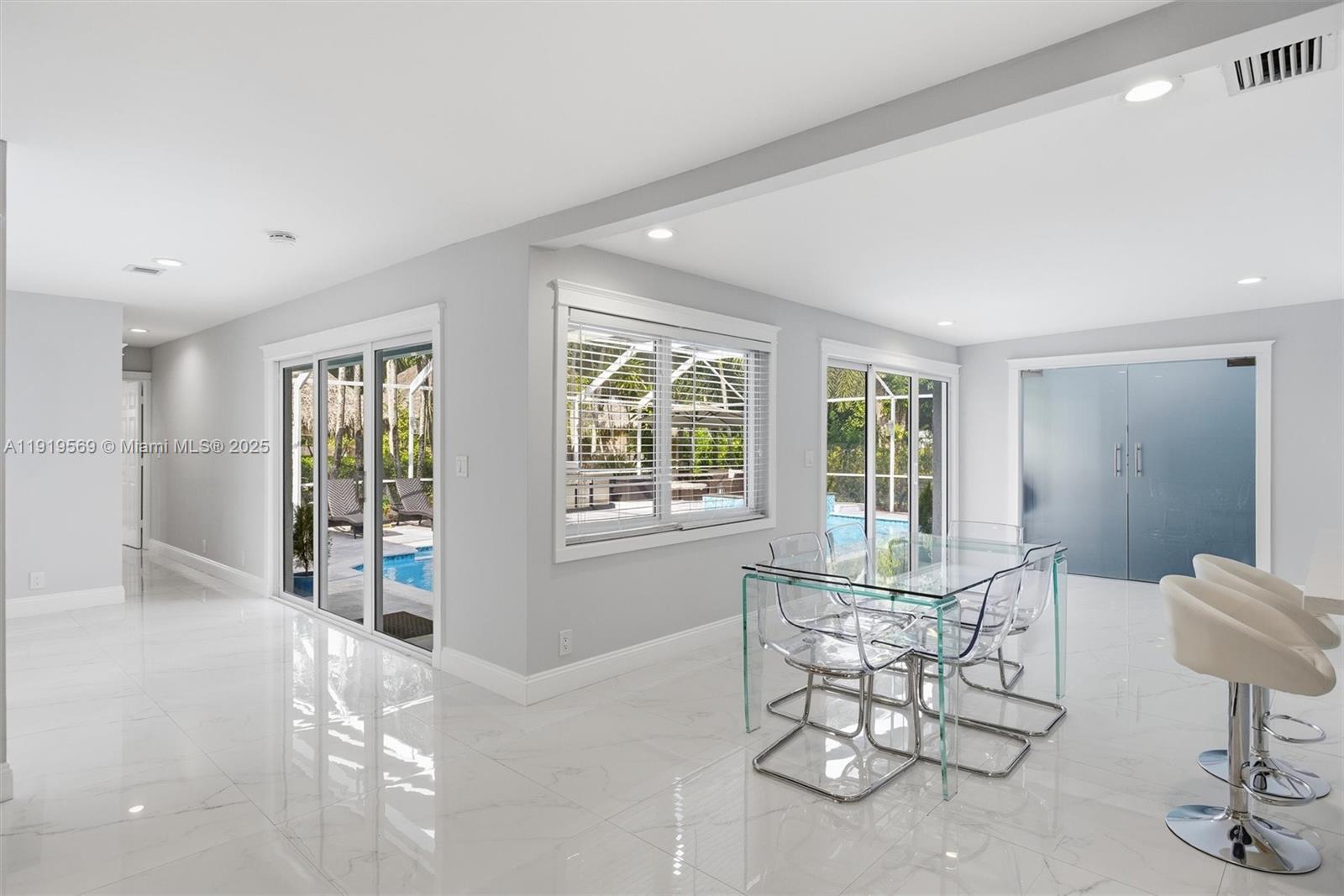 GREEN GLADES SOUTH - Residential