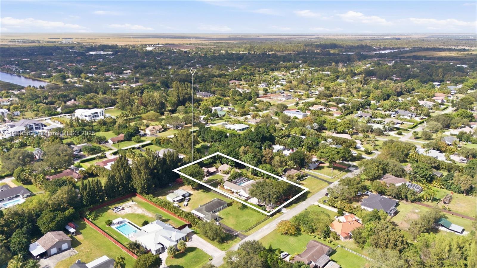 GREEN GLADES SOUTH - Residential