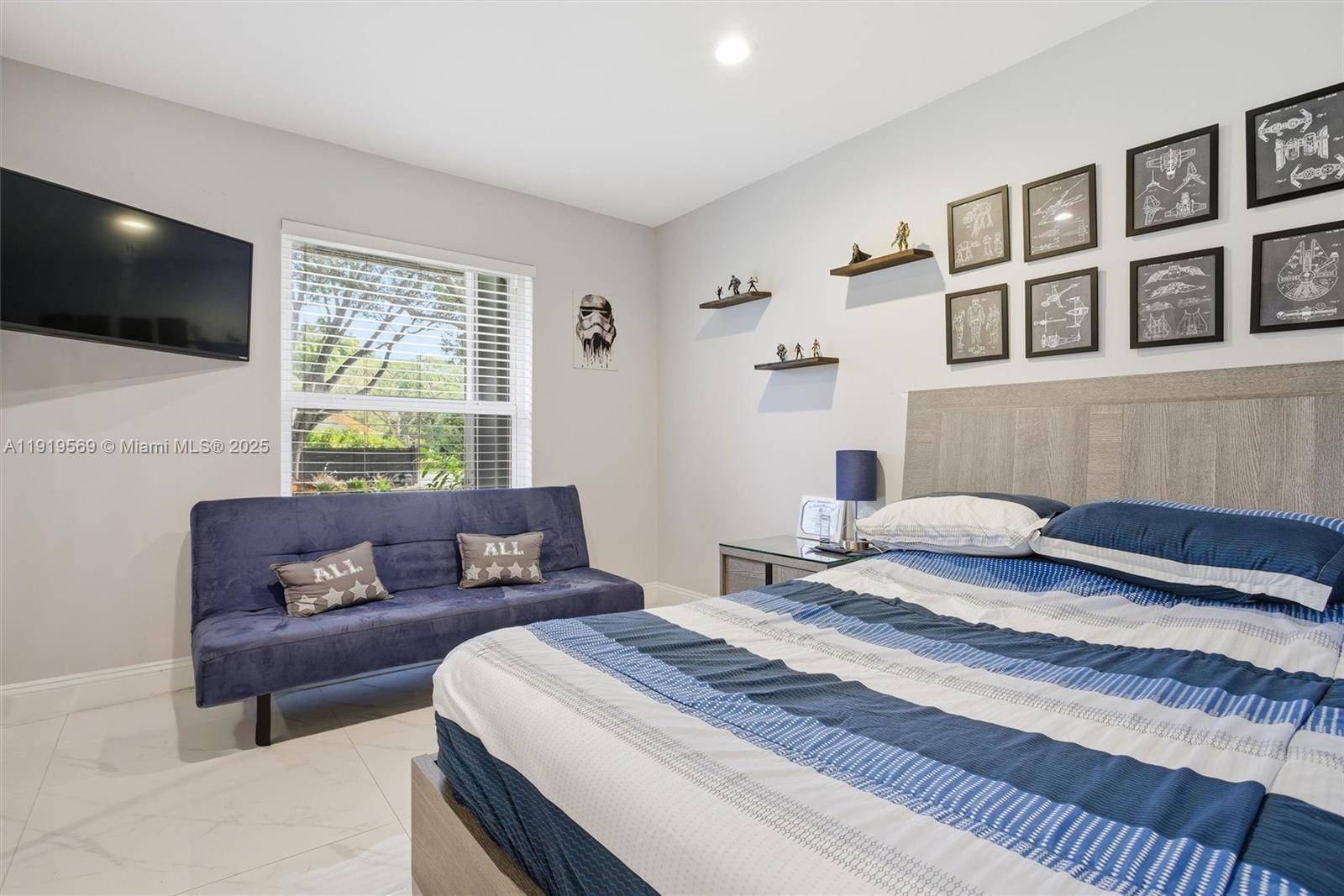 GREEN GLADES SOUTH - Residential