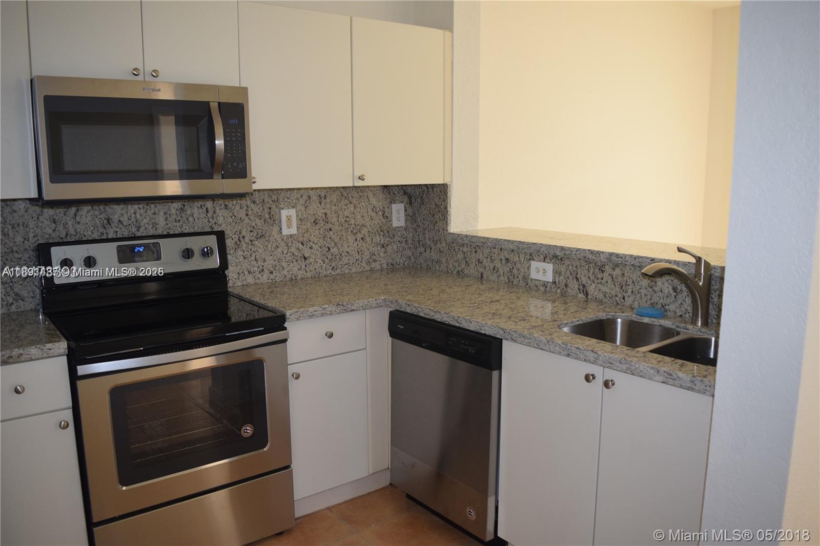 SHOMA HOMES AT COUNTRY CL - Residential Lease