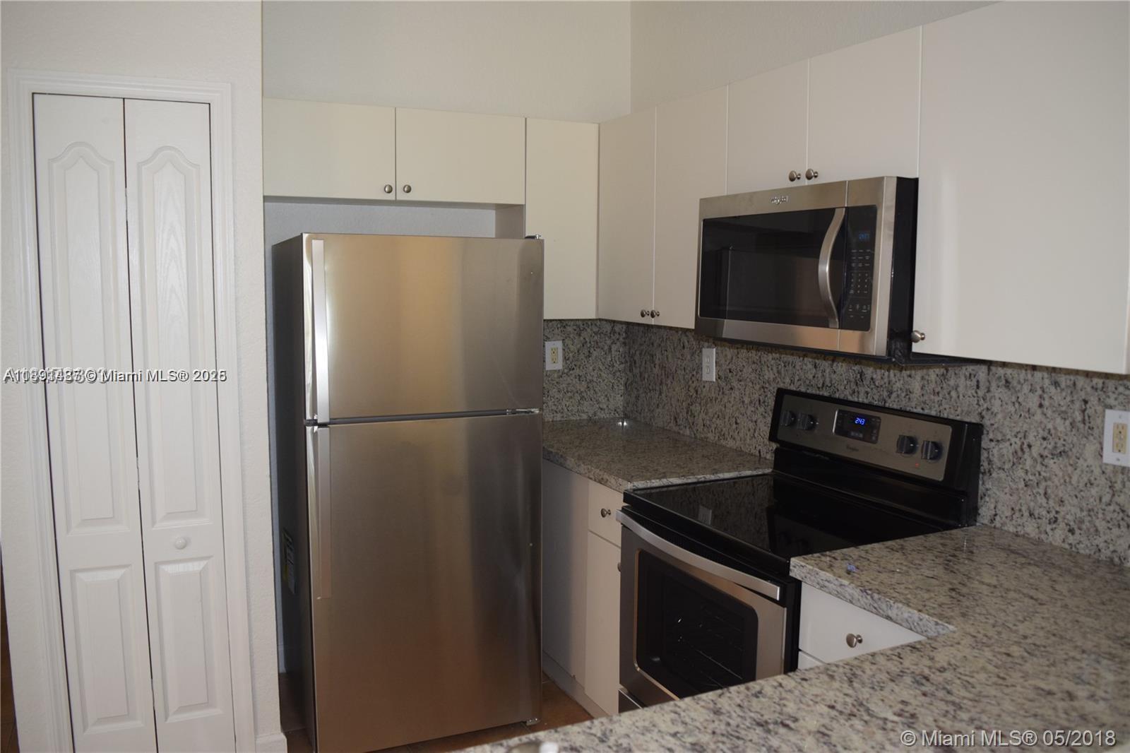 SHOMA HOMES AT COUNTRY CL - Residential Lease