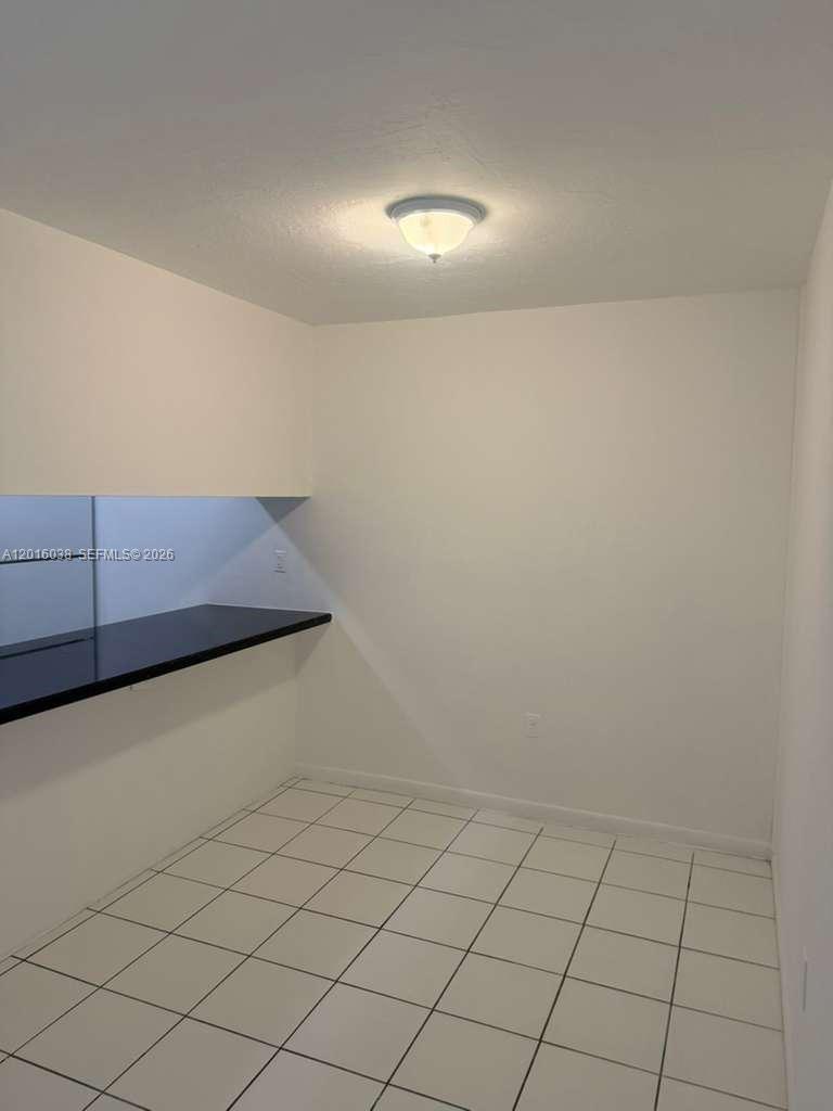 NEW WORLD CONDO APTS III - Residential Lease