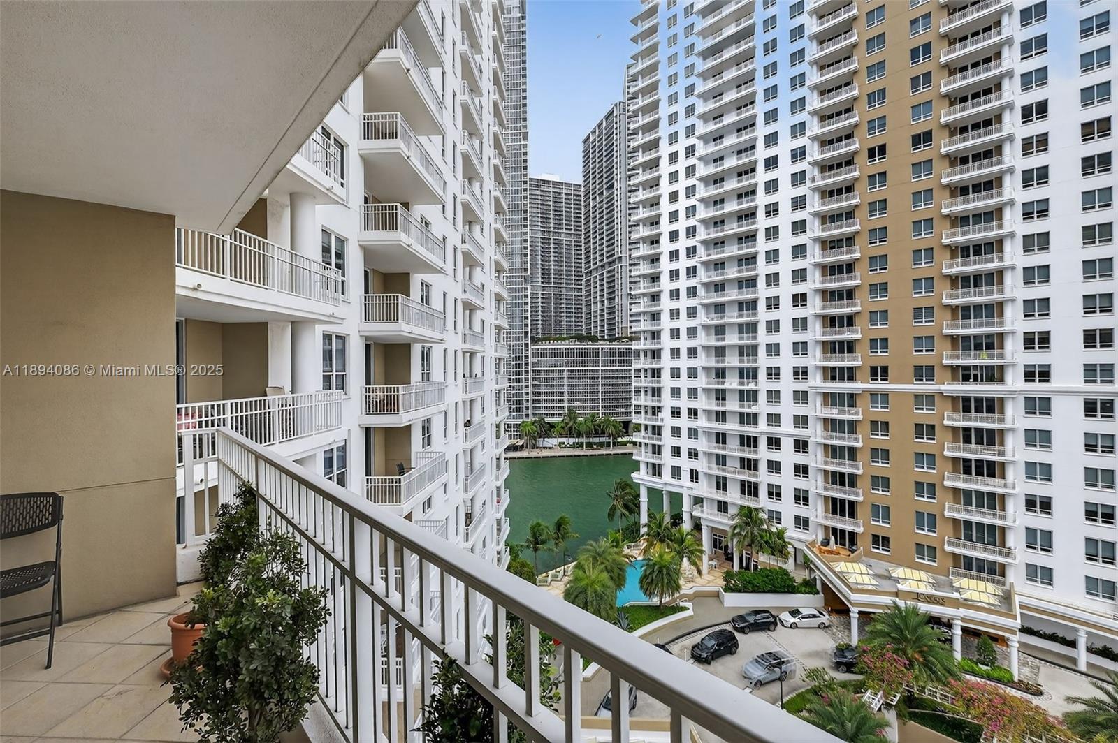 COURVOISIER COURTS CONDO - Residential Lease