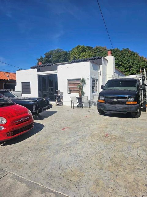 Miami-Dade Fixer Upper Homes for Sale 9 1829 NW 5th St Miami FL 33125