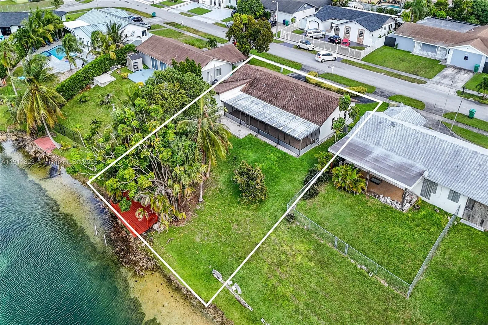 Miami, Florida 33157, United States, 3 Bedrooms Bedrooms, ,2 BathroomsBathrooms,Residential,Active,242916