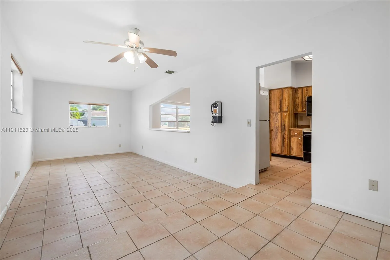 Miami, Florida 33157, United States, 3 Bedrooms Bedrooms, ,2 BathroomsBathrooms,Residential,Active,242916