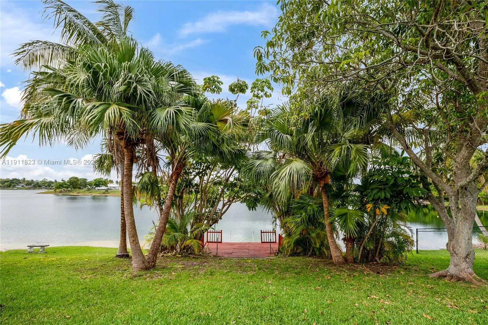 Miami, Florida 33157, United States, 3 Bedrooms Bedrooms, ,2 BathroomsBathrooms,Residential,Active,242916