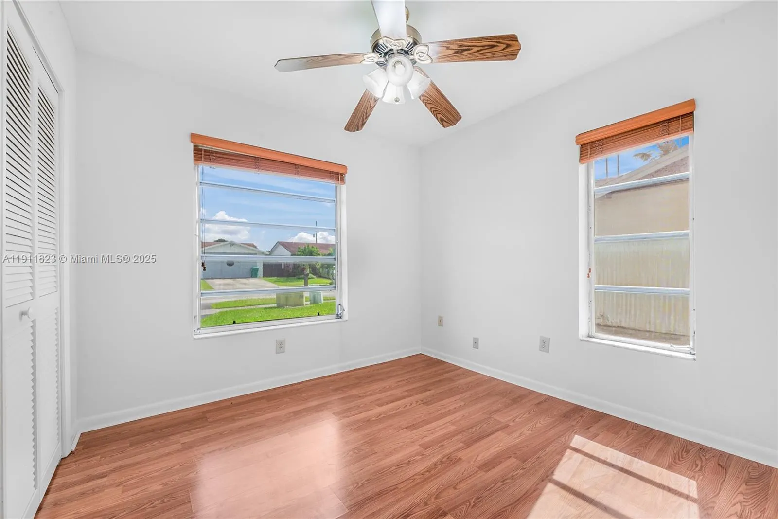 Miami, Florida 33157, United States, 3 Bedrooms Bedrooms, ,2 BathroomsBathrooms,Residential,Active,242916