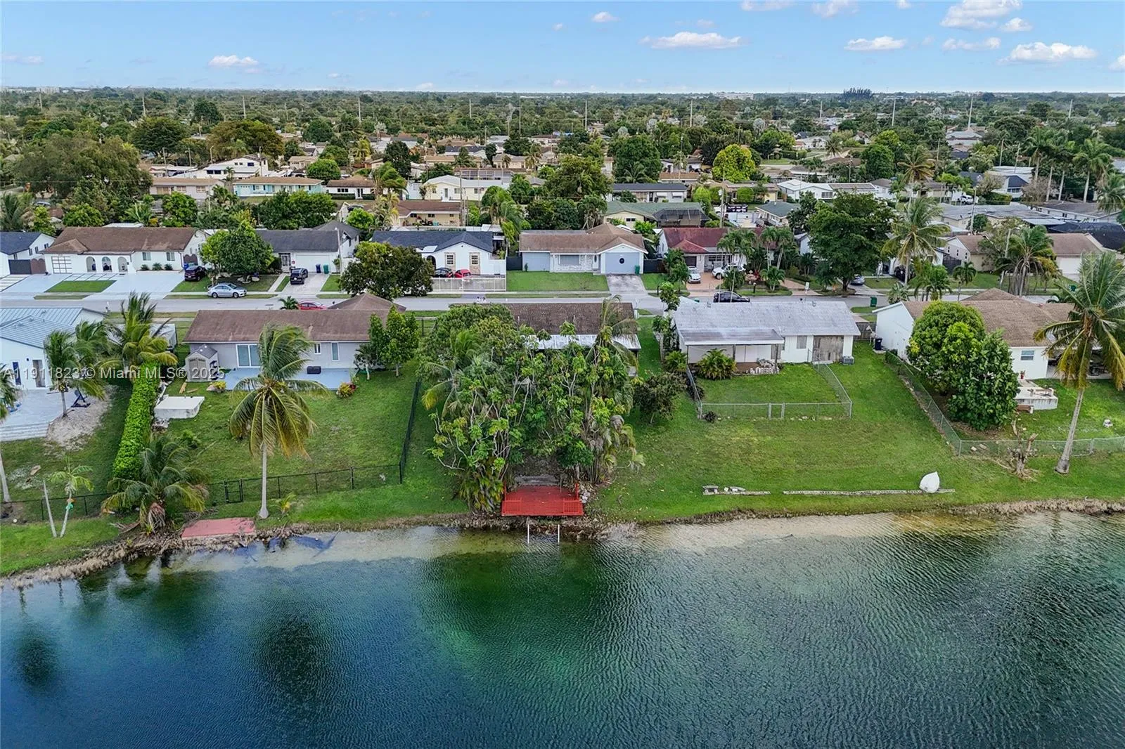 Miami, Florida 33157, United States, 3 Bedrooms Bedrooms, ,2 BathroomsBathrooms,Residential,Active,242916