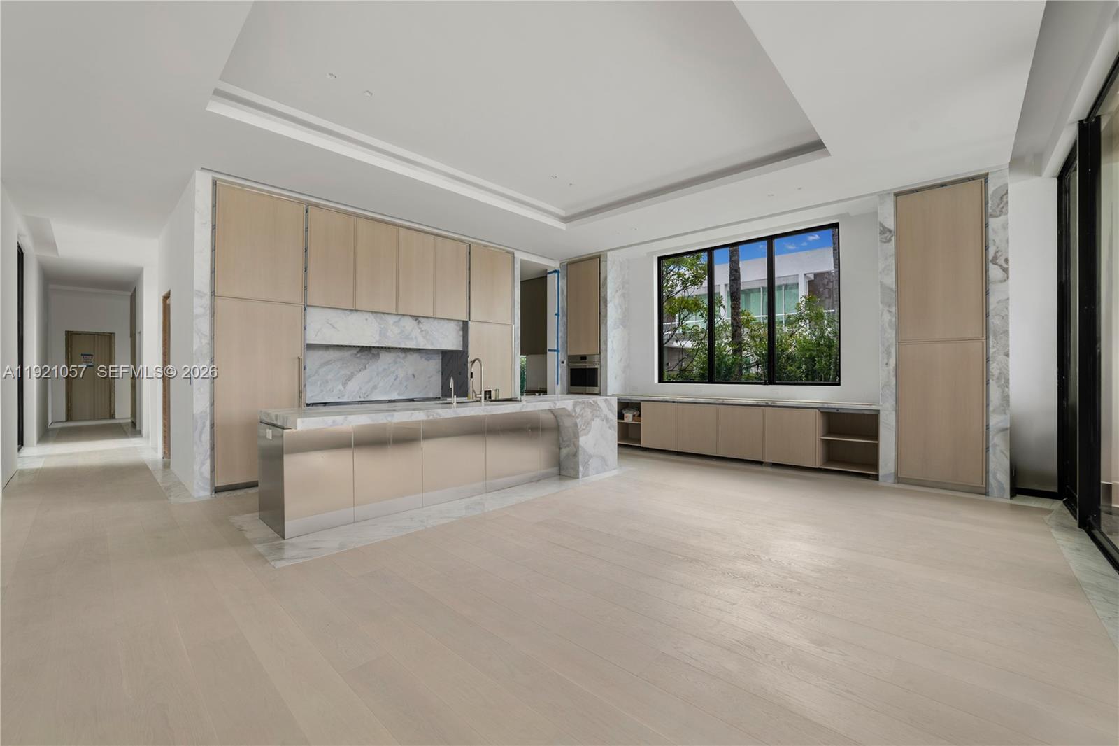 360 S Hibiscus Drive