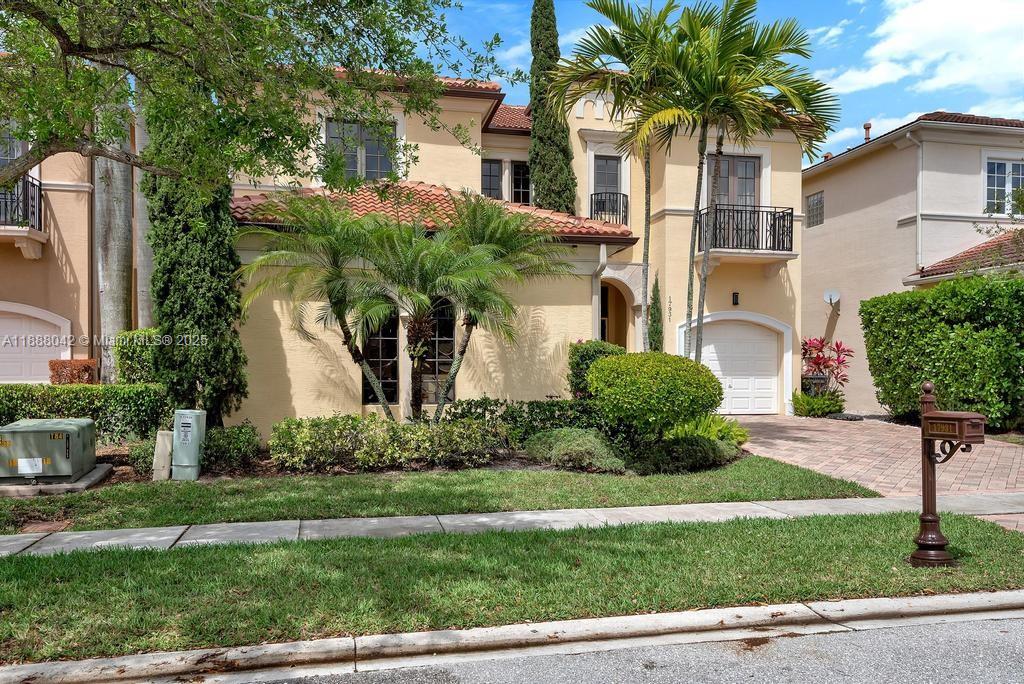 OAKS AT BOCA RATON 5 - Residential