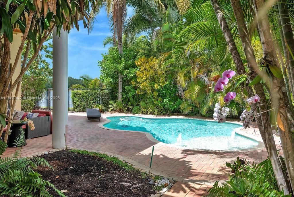 Photo of 17931 Lake Azure Way, Boca Raton, FL 33496 (MLS # A11888042)