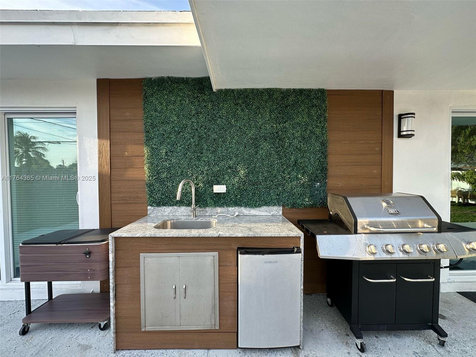 BOULEVARD HEIGHTS SECTION - Residential