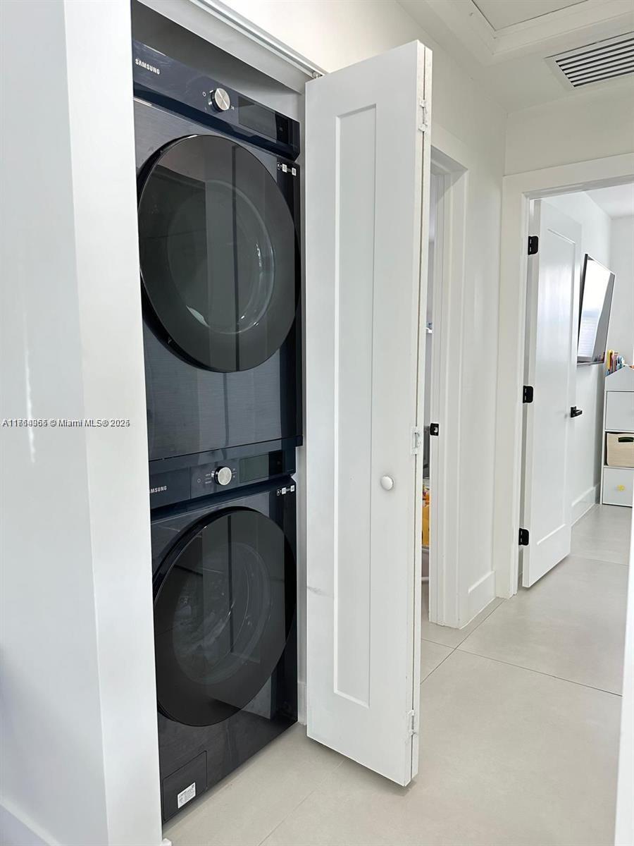 BOULEVARD HEIGHTS SECTION - Residential