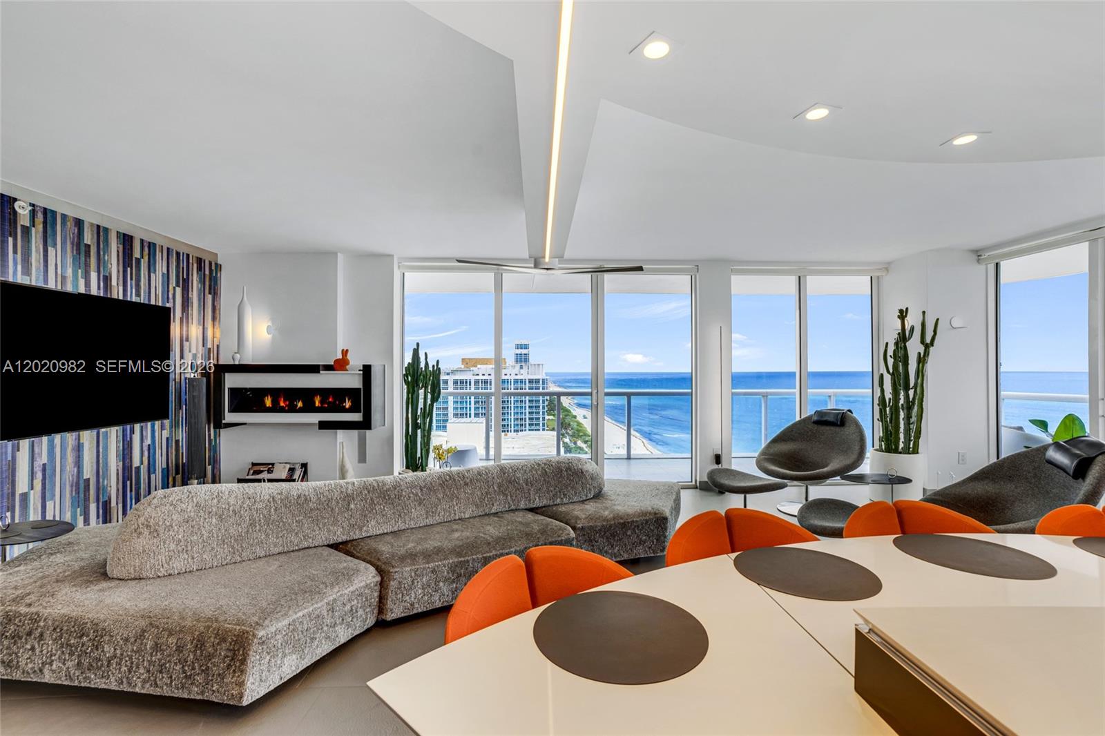 6365 Collins Ave 2301