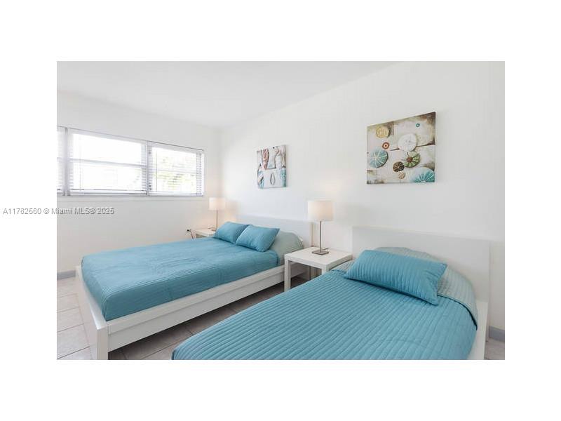 Octagon Towers 01 - Residential Lease