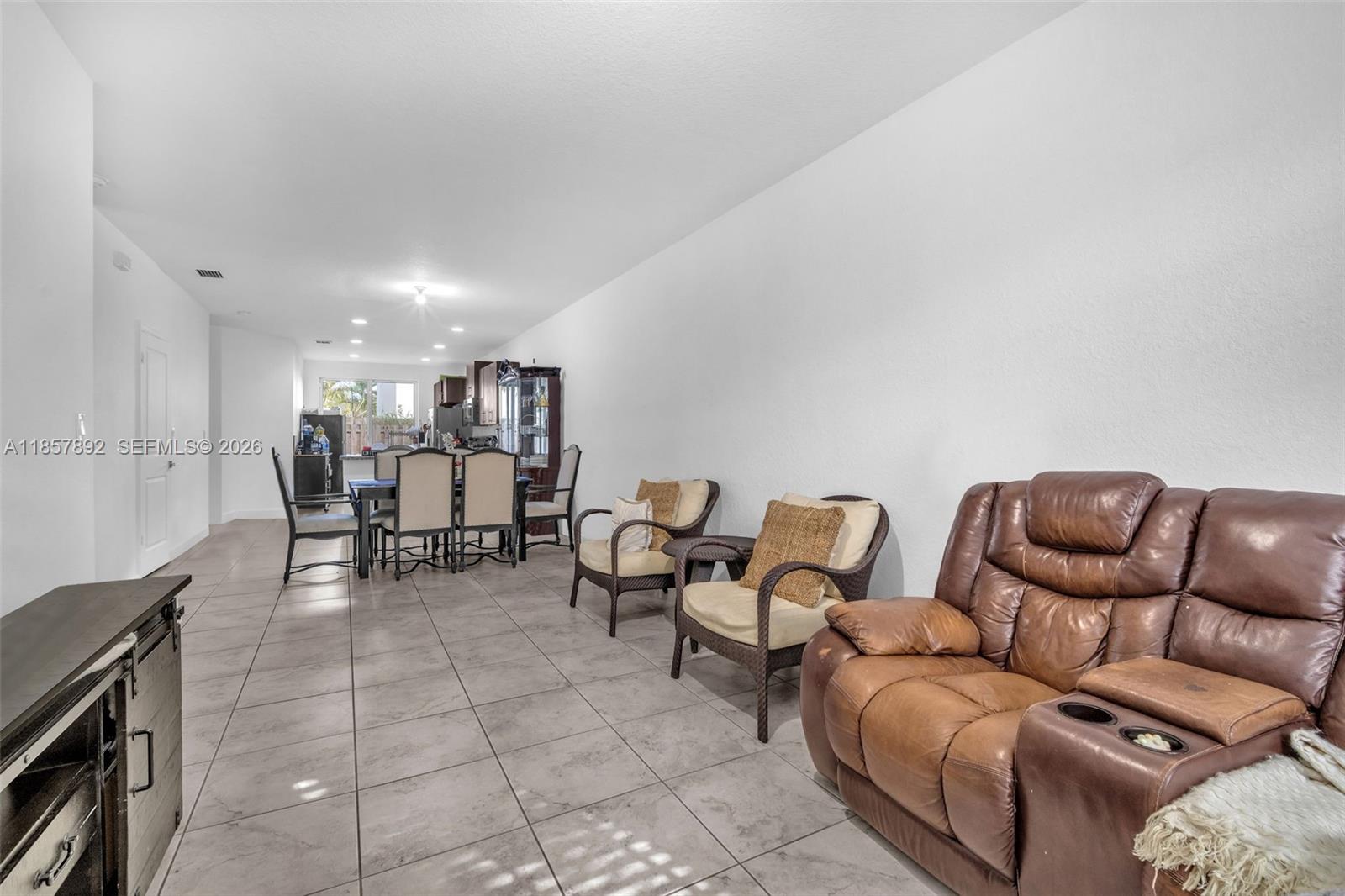 KEYS GARDEN - Residential