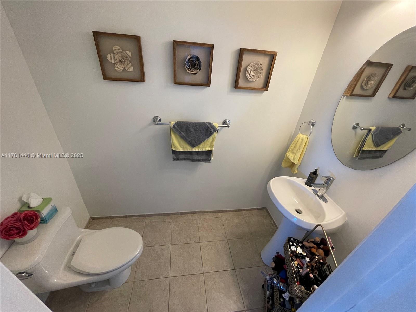 60 SW 13th St 5214