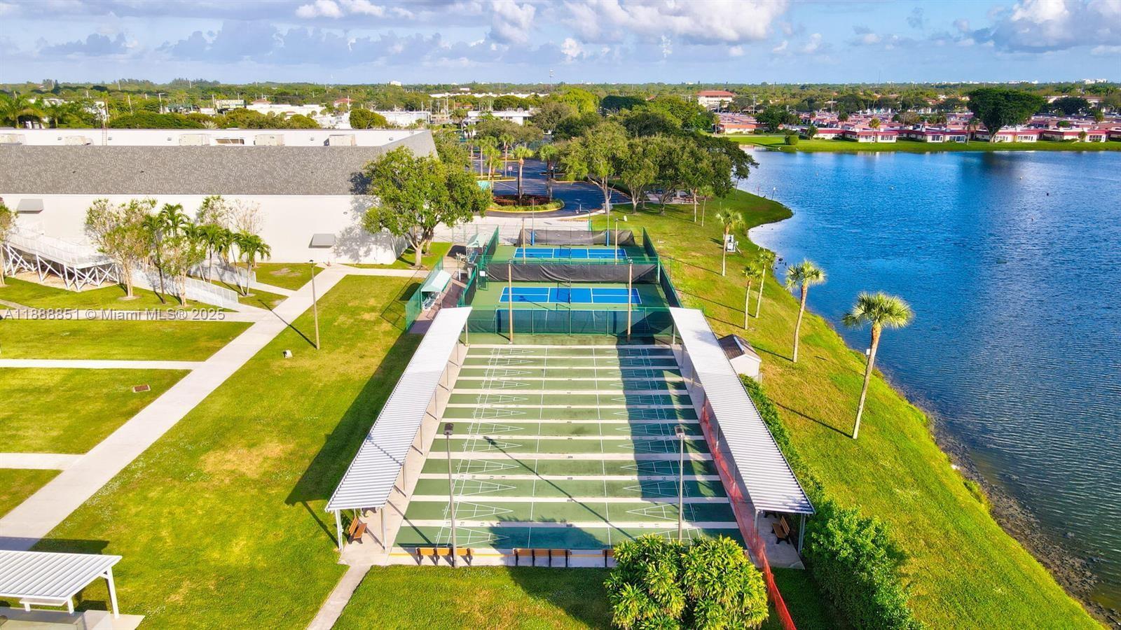 KINGS POINT TUSCANY CONDO - Residential