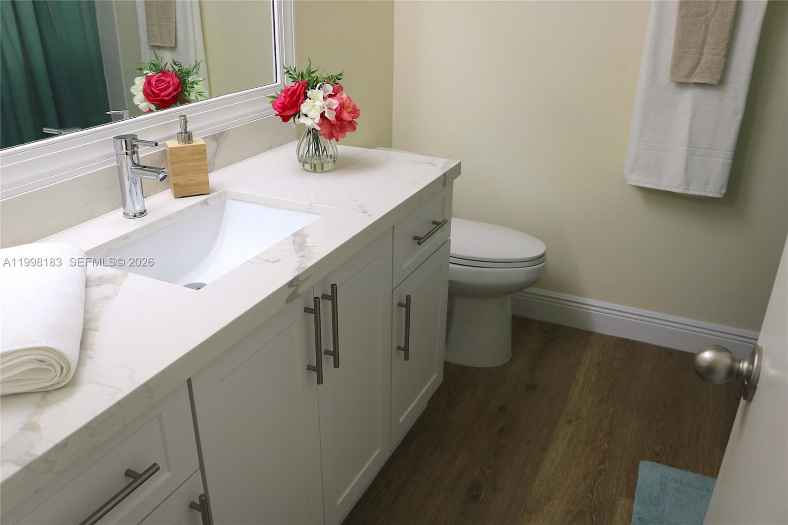 GARDENS NORTH 7 CONDO - Residential Lease