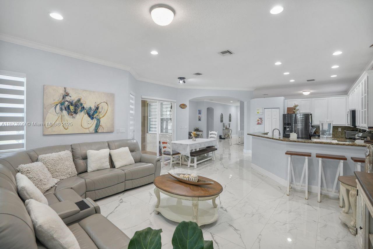 ISLES AT WESTON - Residential