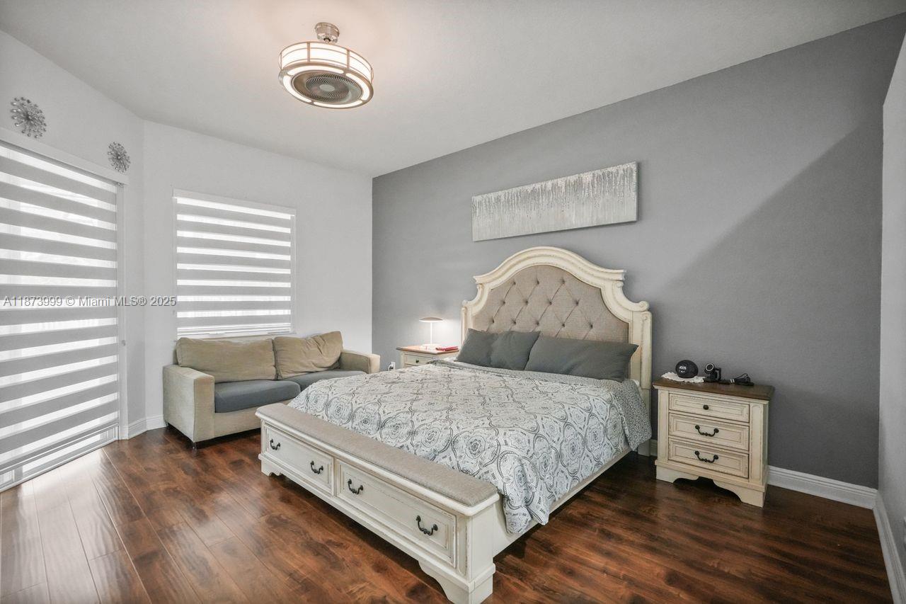 ISLES AT WESTON - Residential