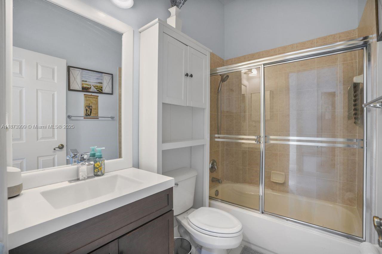 ISLES AT WESTON - Residential