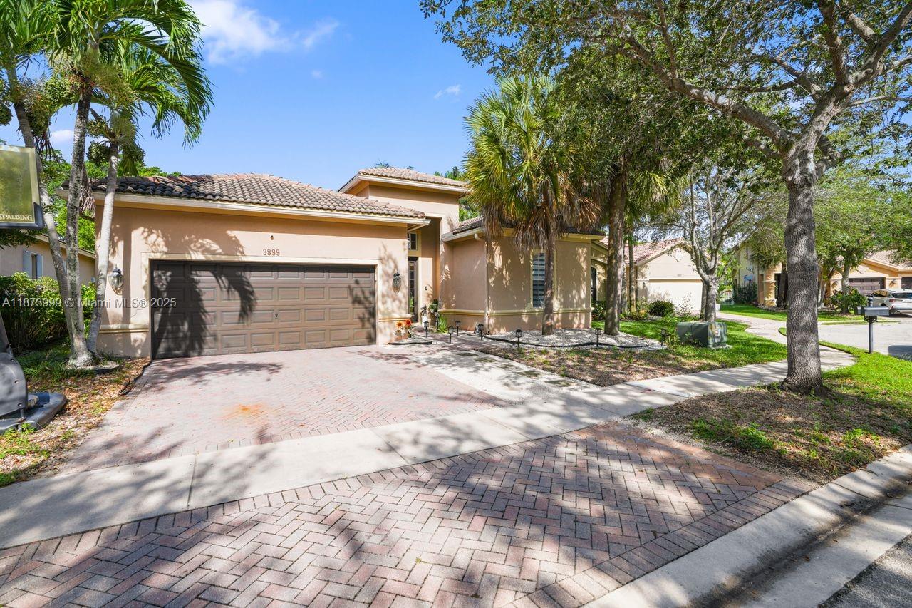 ISLES AT WESTON - Residential