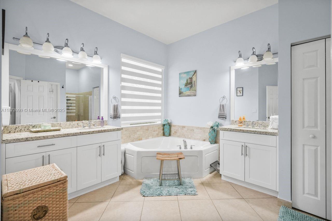 ISLES AT WESTON - Residential