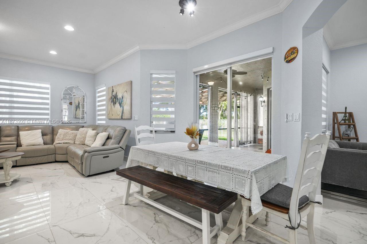 ISLES AT WESTON - Residential