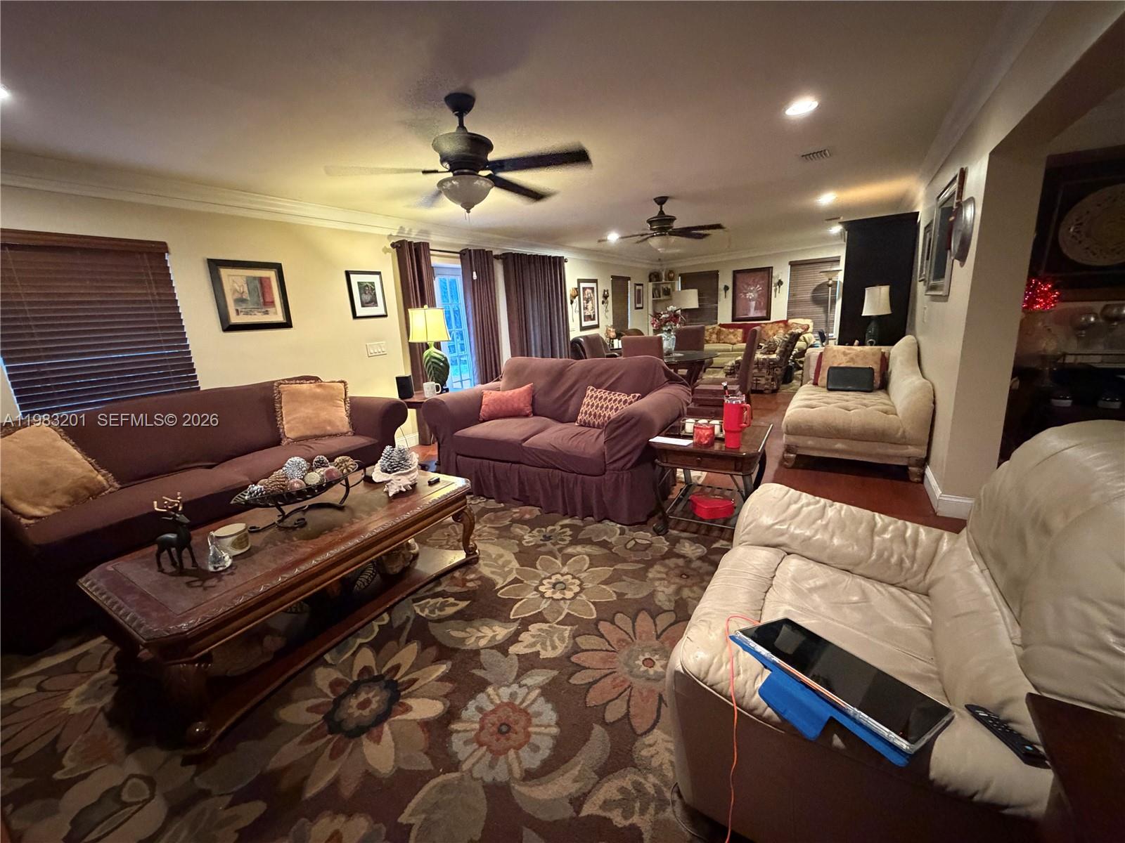 PINE COUNTRY PB36P129 AND - Residential