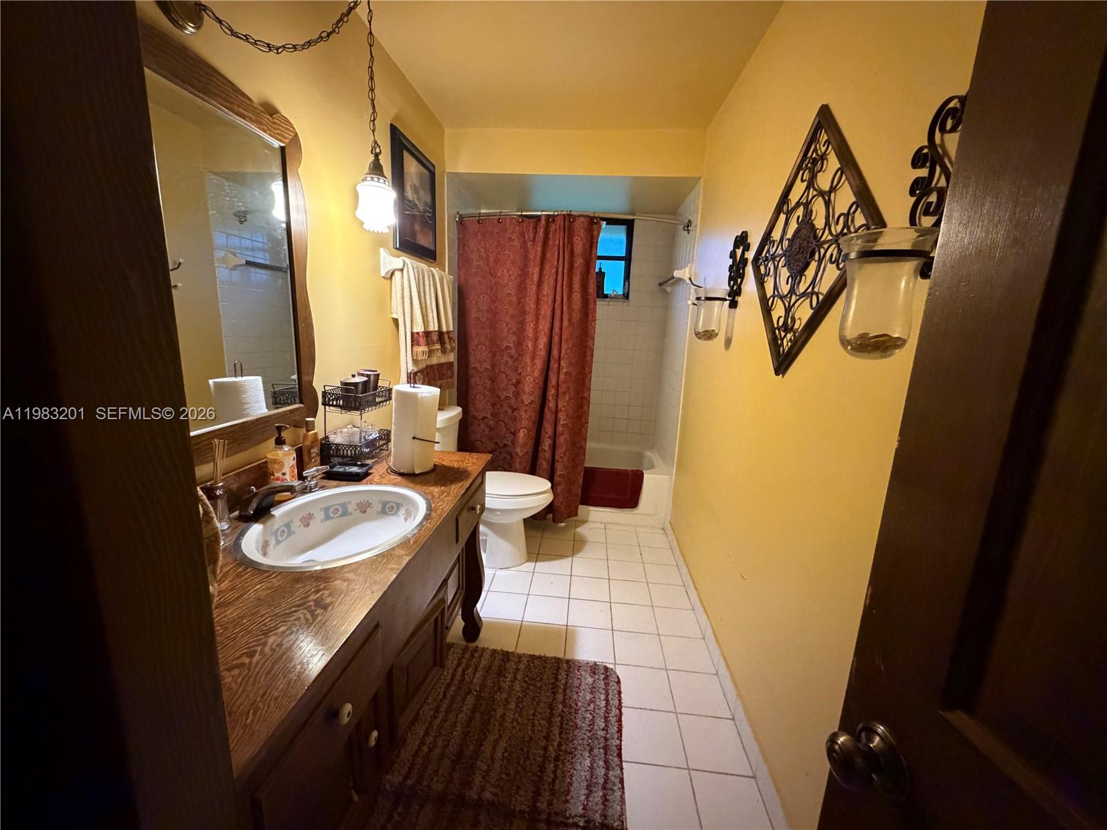 PINE COUNTRY PB36P129 AND - Residential