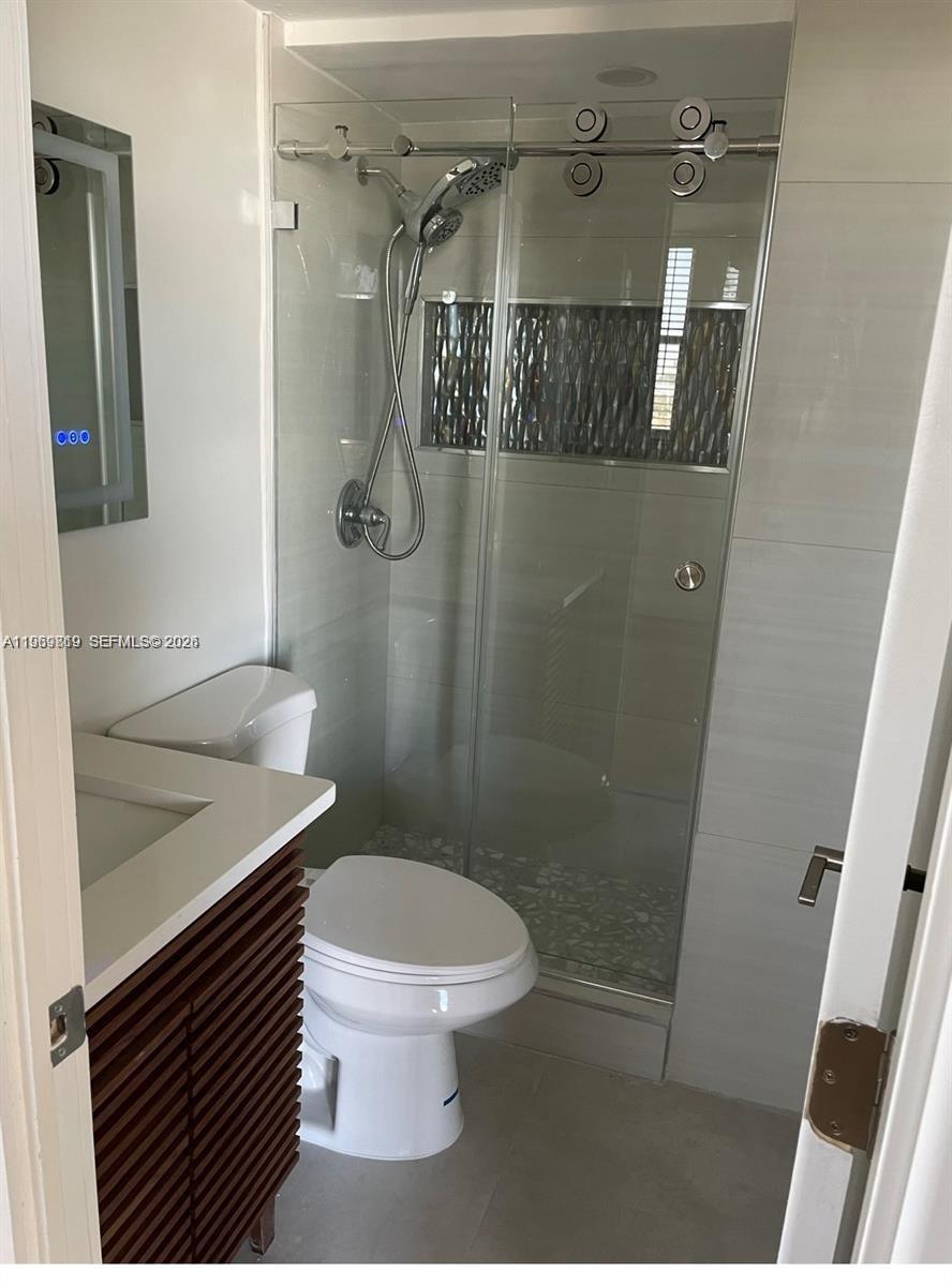 CROMWELL WEST CONDO - Residential Lease