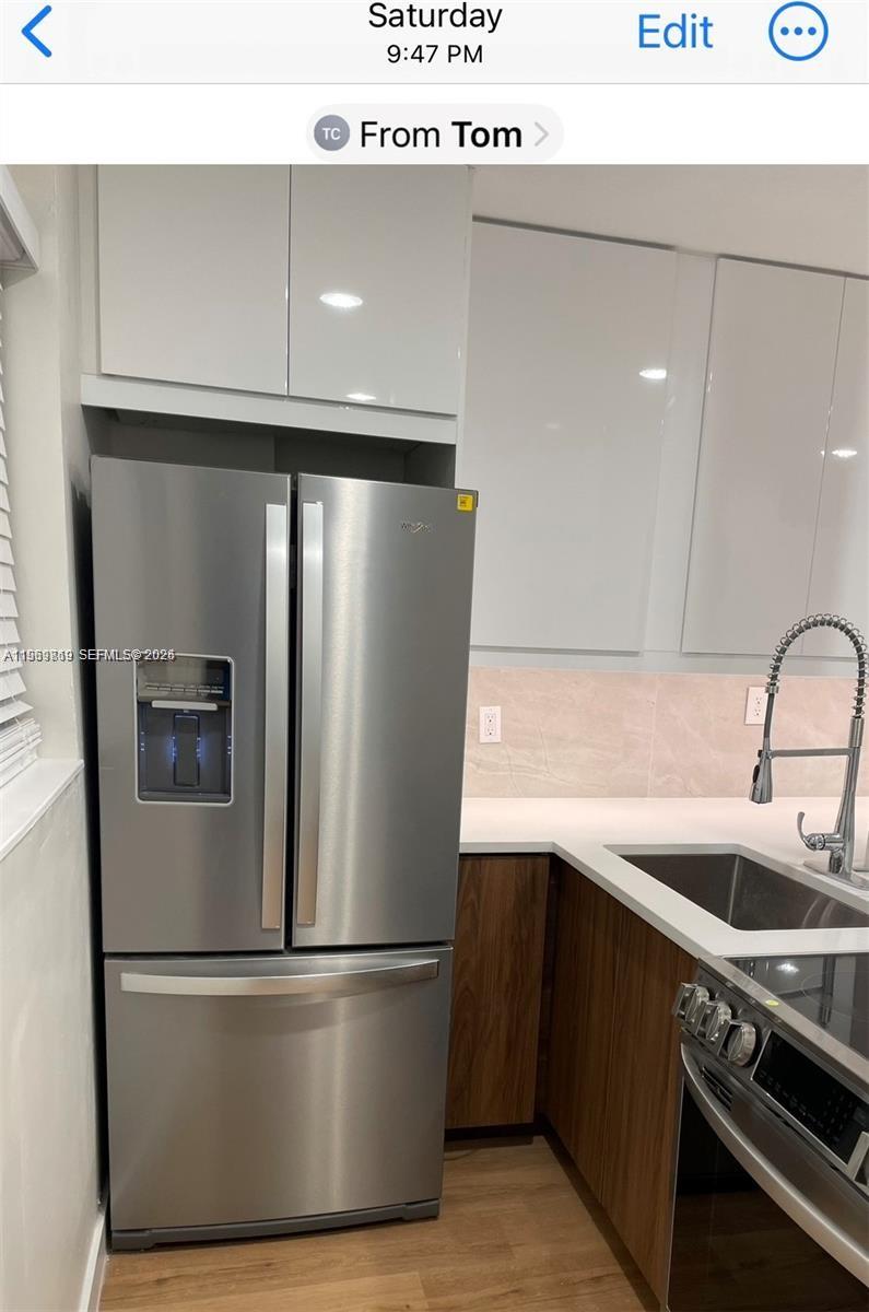 CROMWELL WEST CONDO - Residential Lease