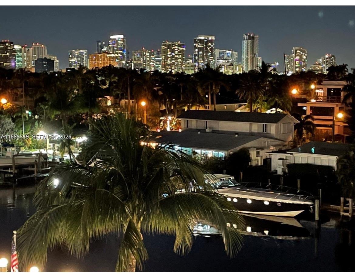 CROMWELL WEST CONDO - Residential Lease