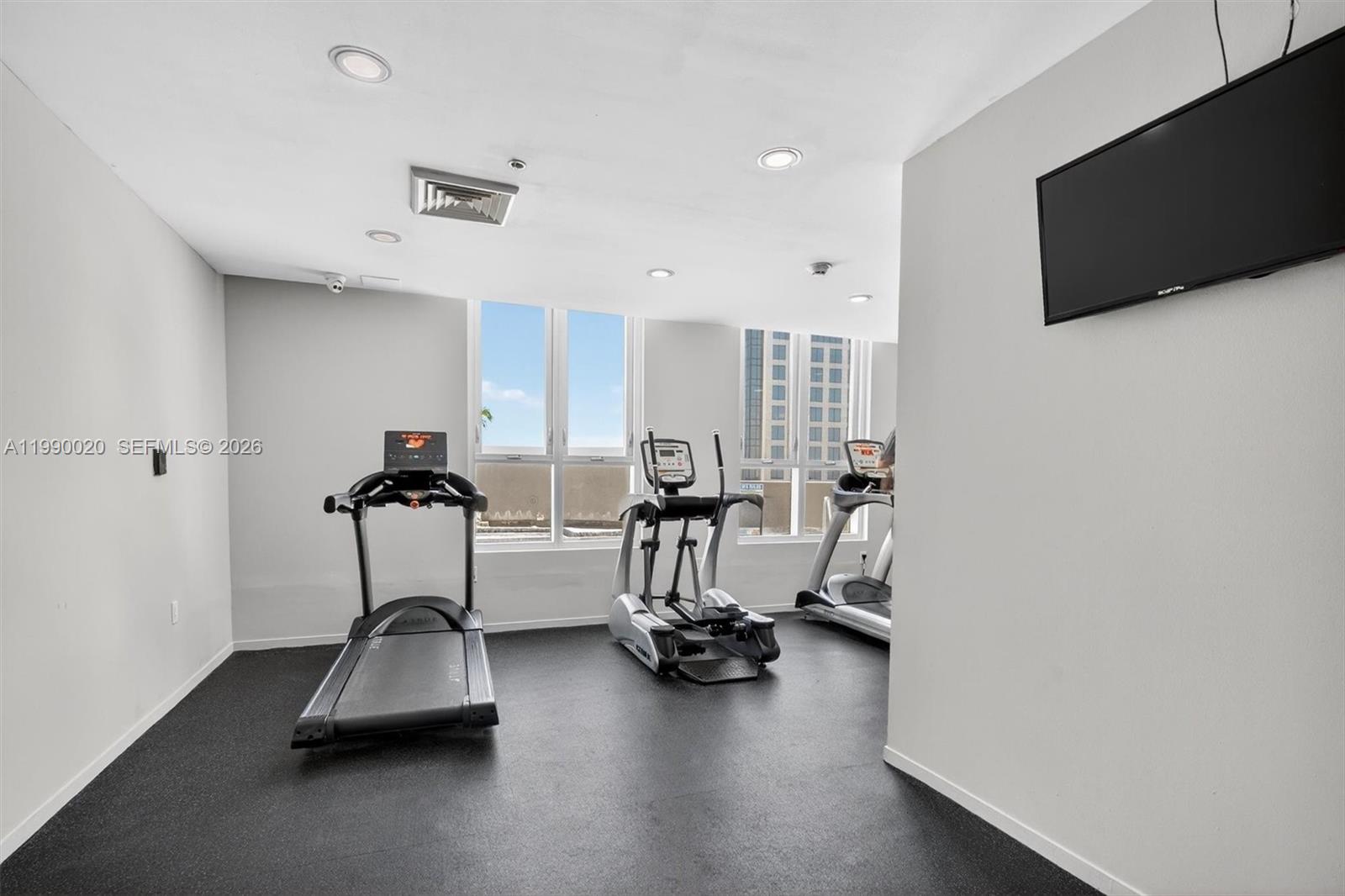 METROPOLIS II AT DADELAND - Residential