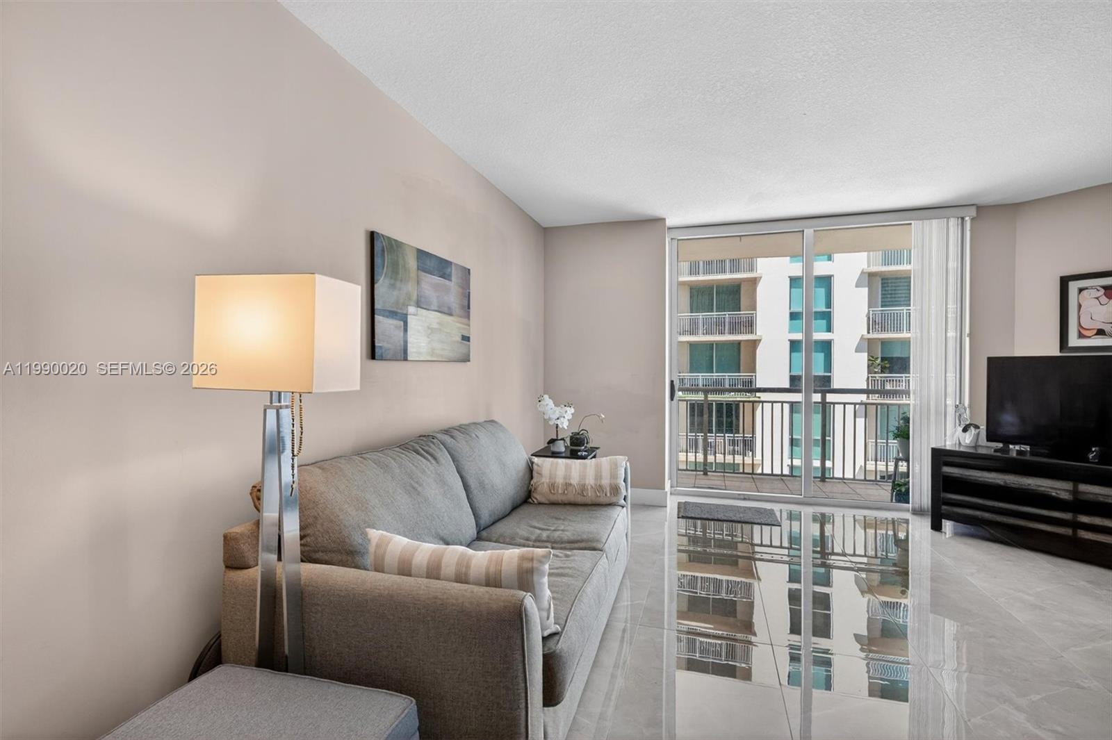 METROPOLIS II AT DADELAND - Residential