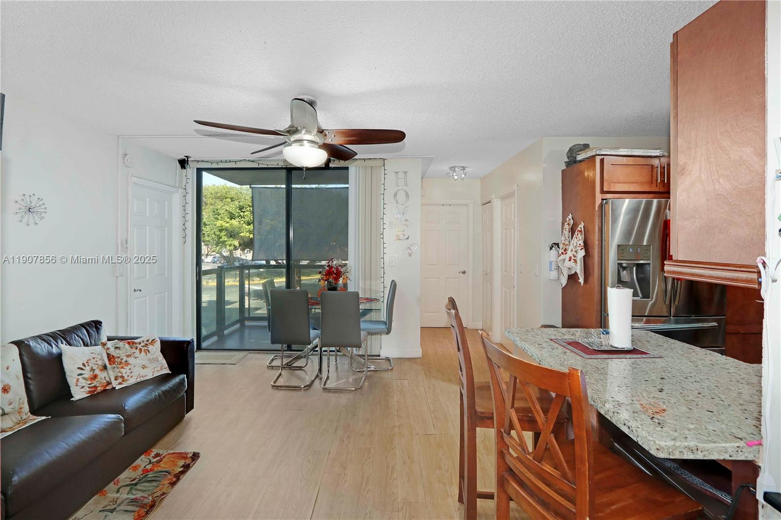 CORAL TOWERS CONDO - Residential Lease