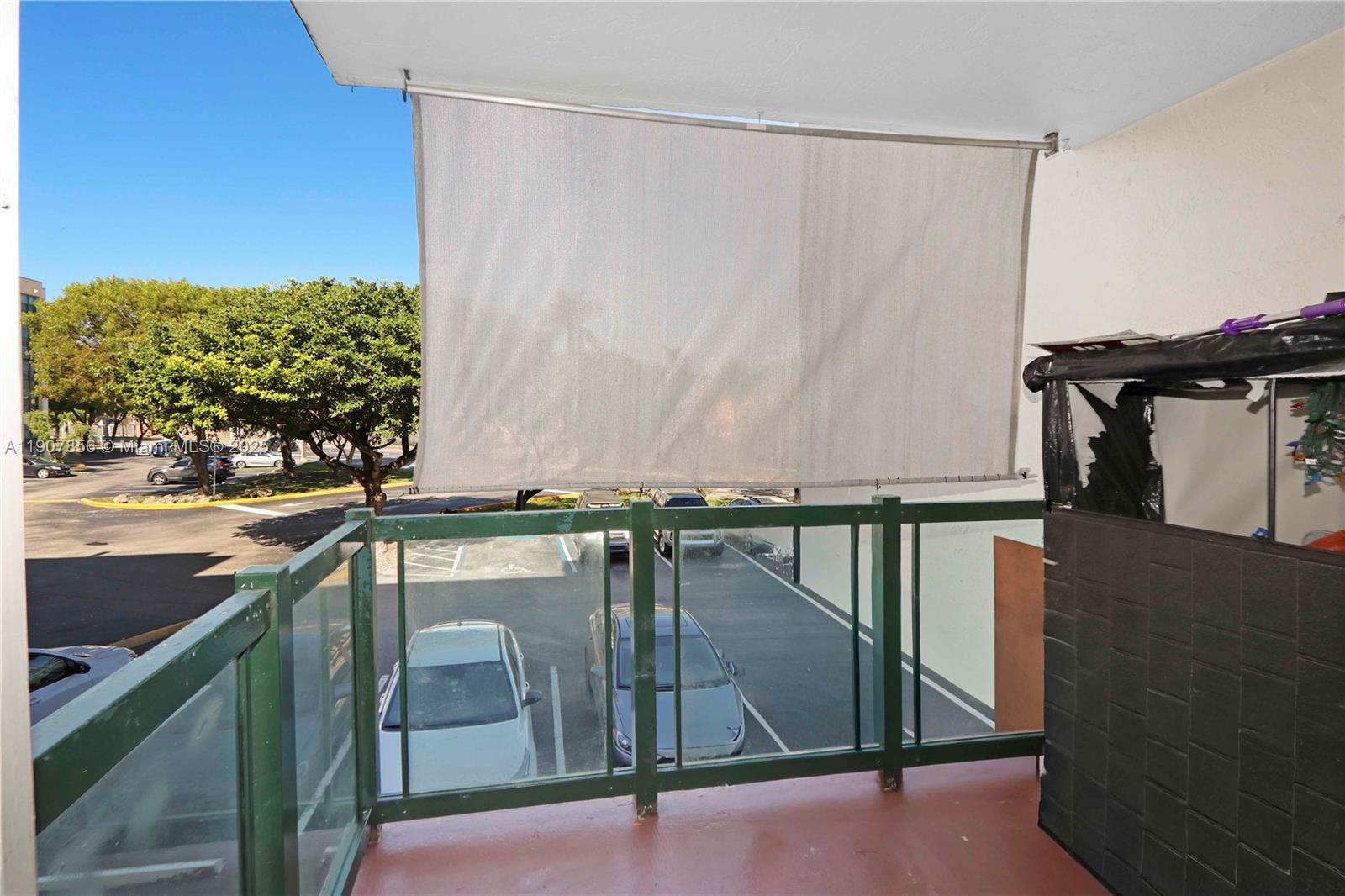 CORAL TOWERS CONDO - Residential Lease