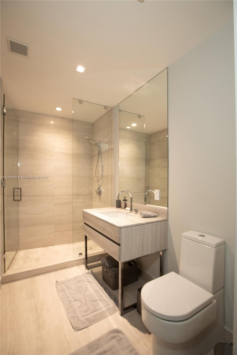 18975 COLLINS CONDO - Residential
