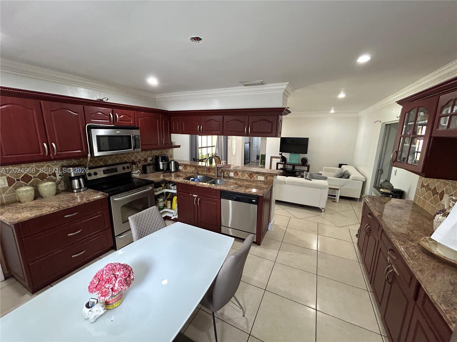 LAKE FOREST SEC 2 - Residential