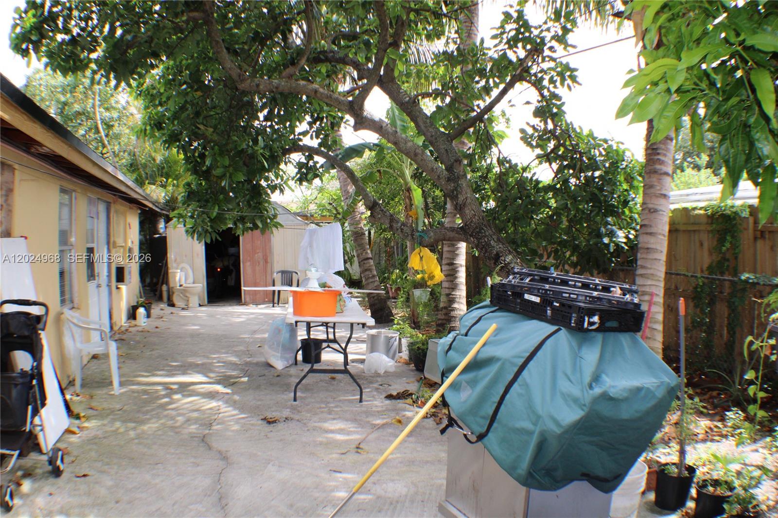 LAKE FOREST SEC 2 - Residential