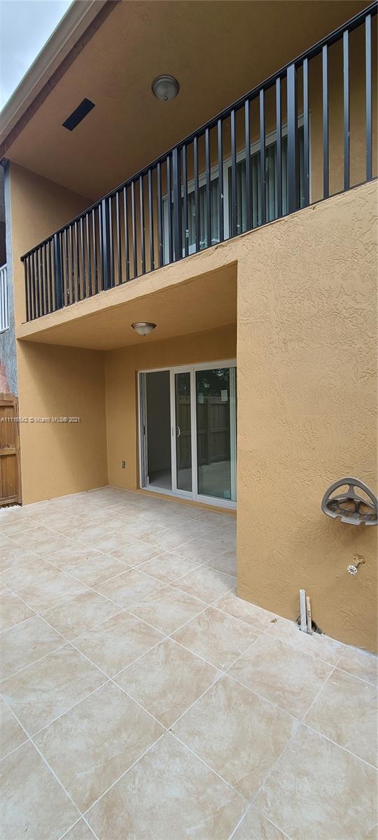 LAKE VILLAGE CONDO - Residential Lease